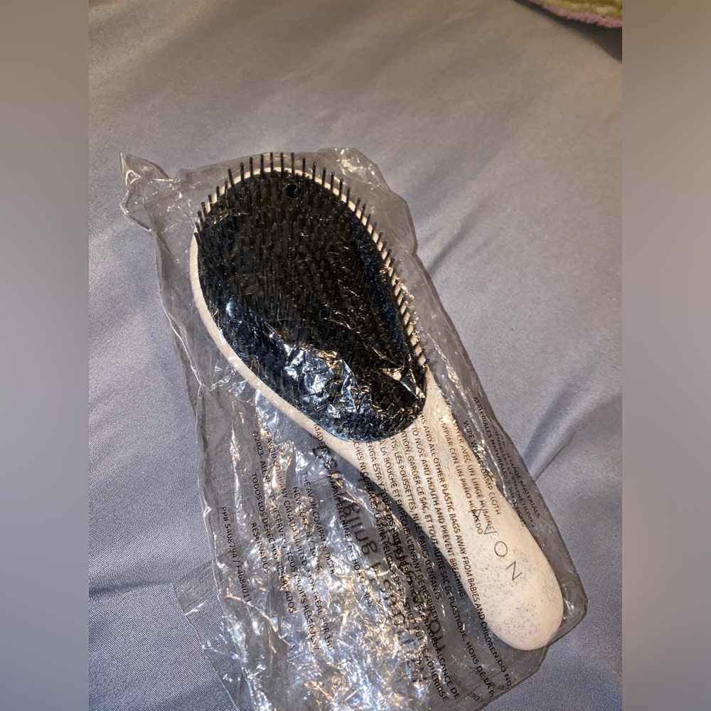 Hairbrush